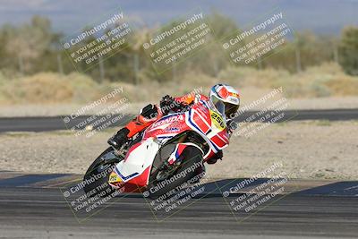 media/Nov-02-2025-CVMA (Sun) [[337aff29ab]]/Race 17-Amateur Supersport Middleweight/